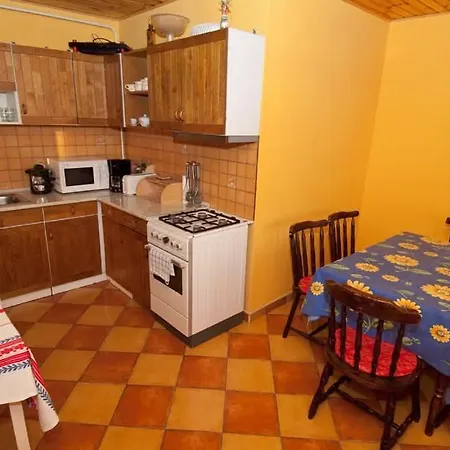 Sas-Feszek Vendeghaz Apartment Demjén Exterior photo